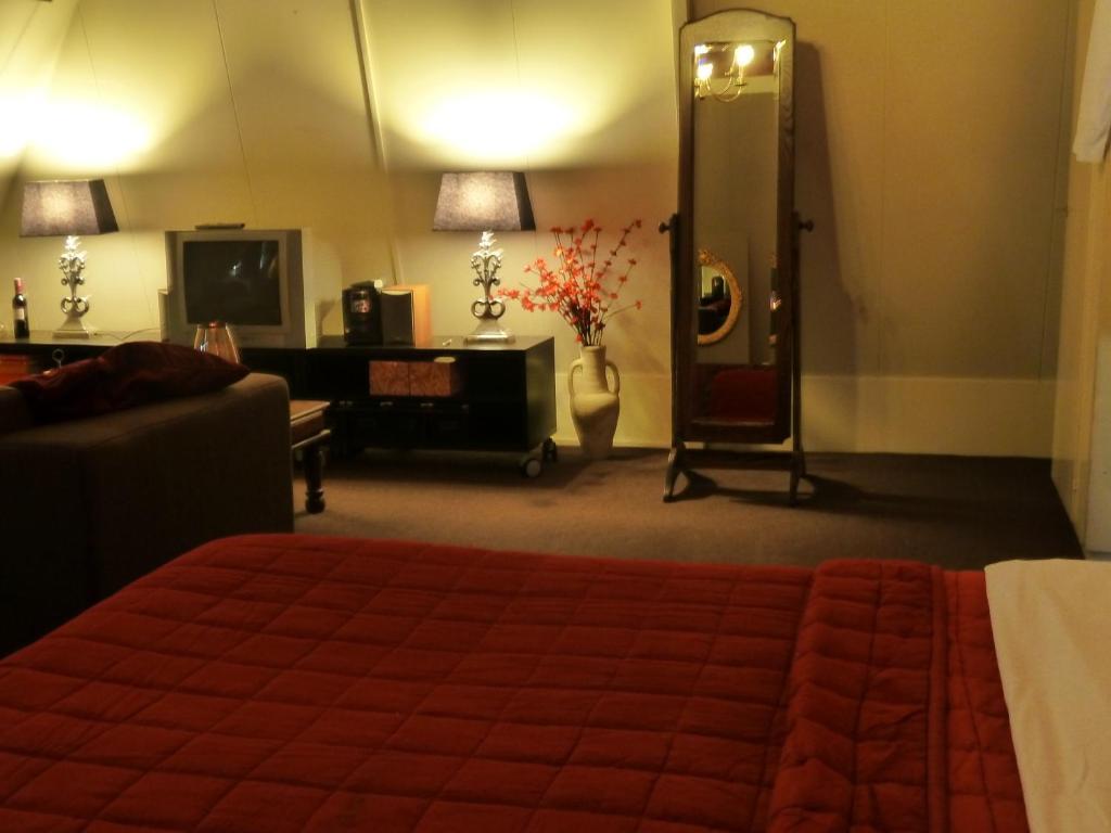 B&B Aan De Singelgracht Breda Oda fotoğraf